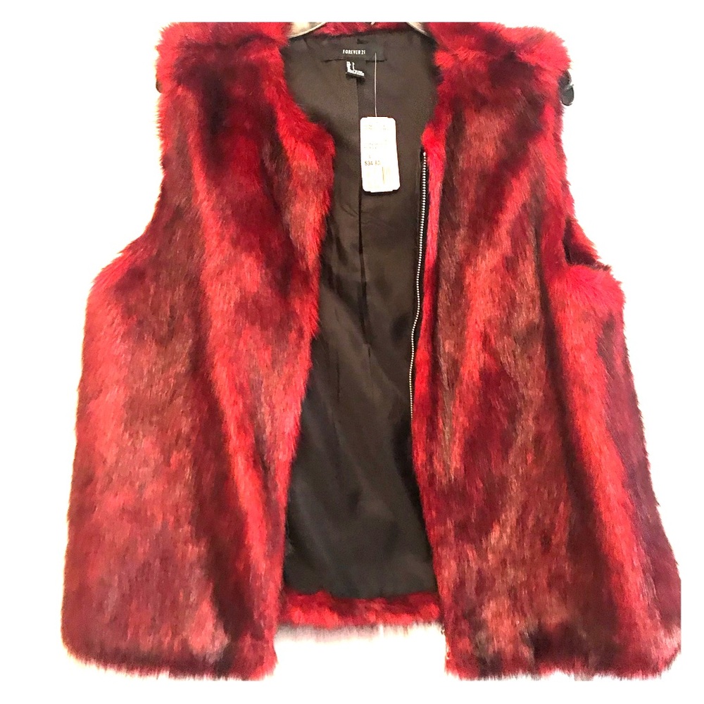 NWT Red/Black Fur Vest! ❤️